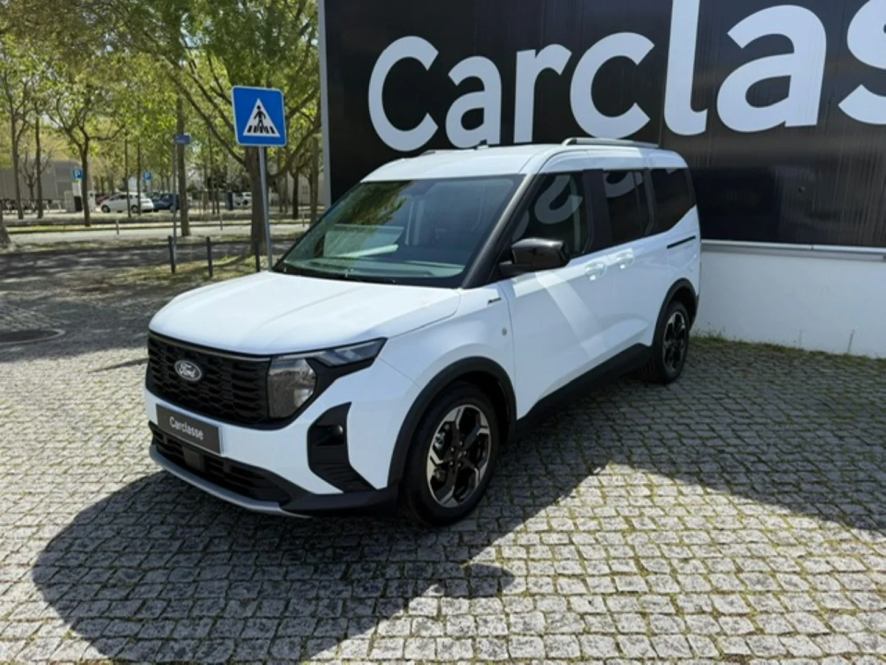 Ford Tourneo Courier Combi 1.0 EcoBoost Active