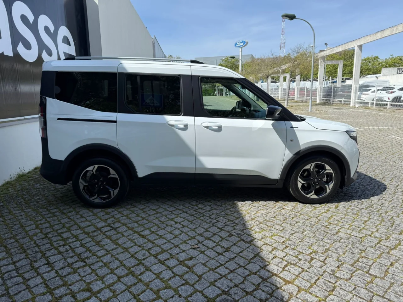 Ford Tourneo Courier Combi 1.0 EcoBoost Active 7