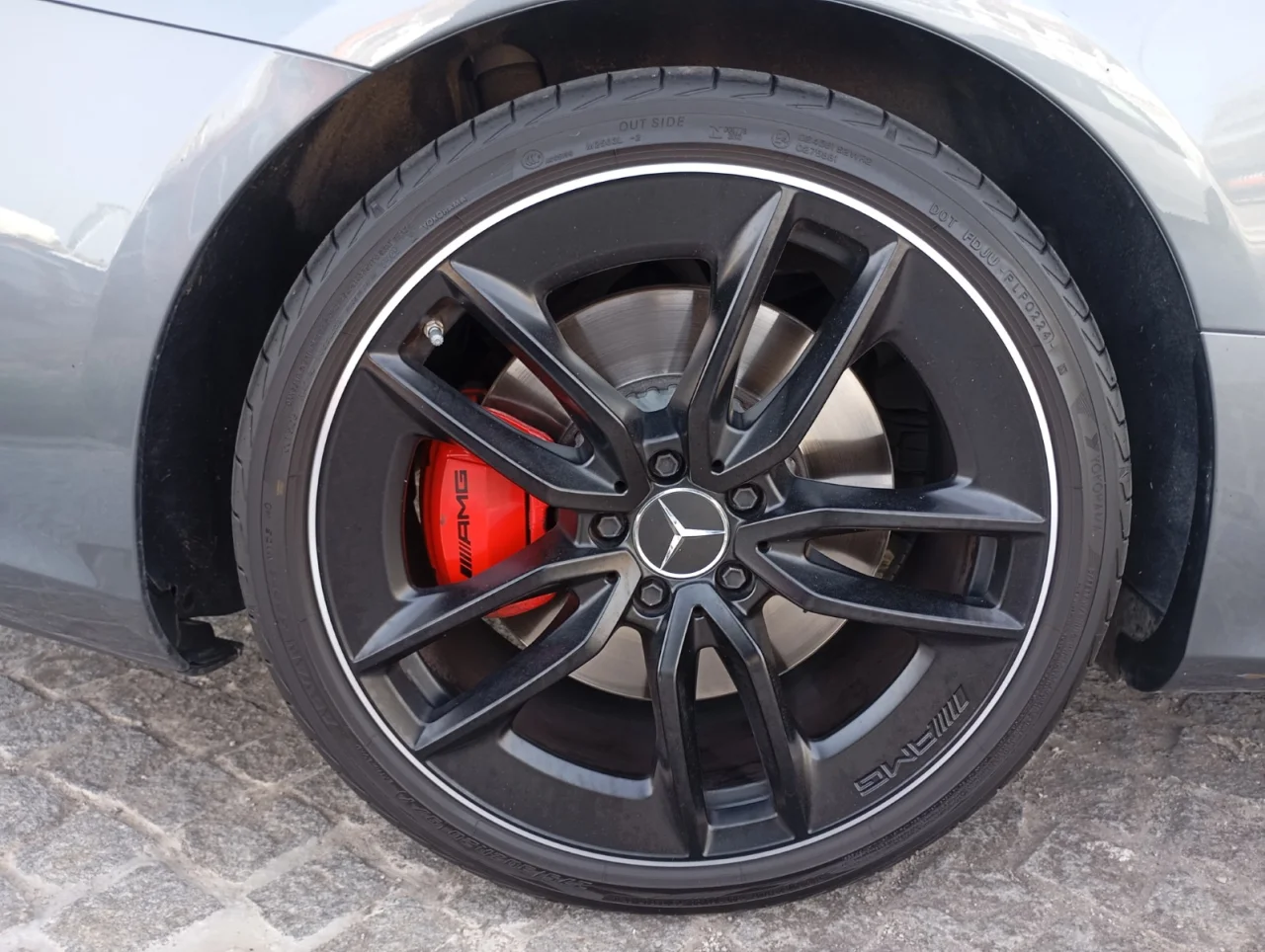 Mercedes Classe E 53 AMG 4MATIC+ Coupé AMG 5