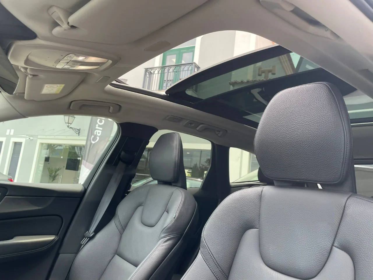 Volvo XC60 T6 Recharge Plus Bright 2