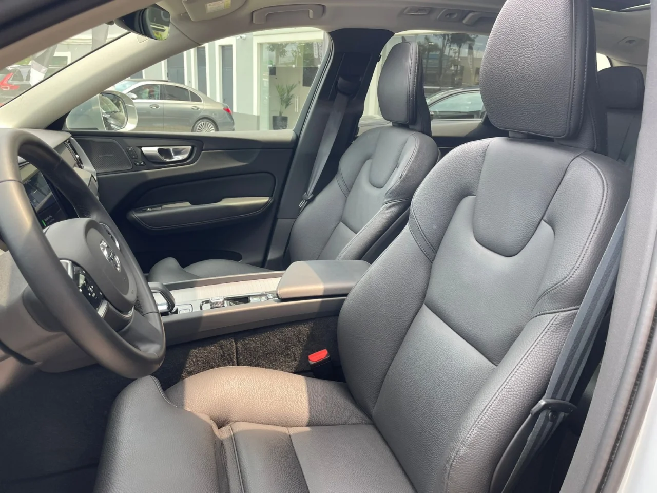 Volvo XC60 T6 Recharge Plus Bright 3