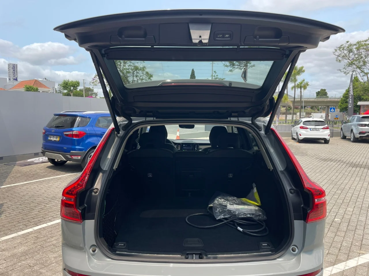 Volvo XC60 T6 Recharge Plus Bright 8