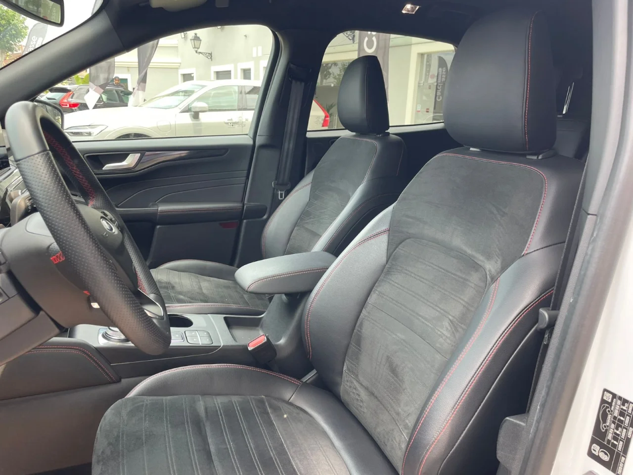 Ford Kuga St-Line X 2.5 Duratec PHEV 2