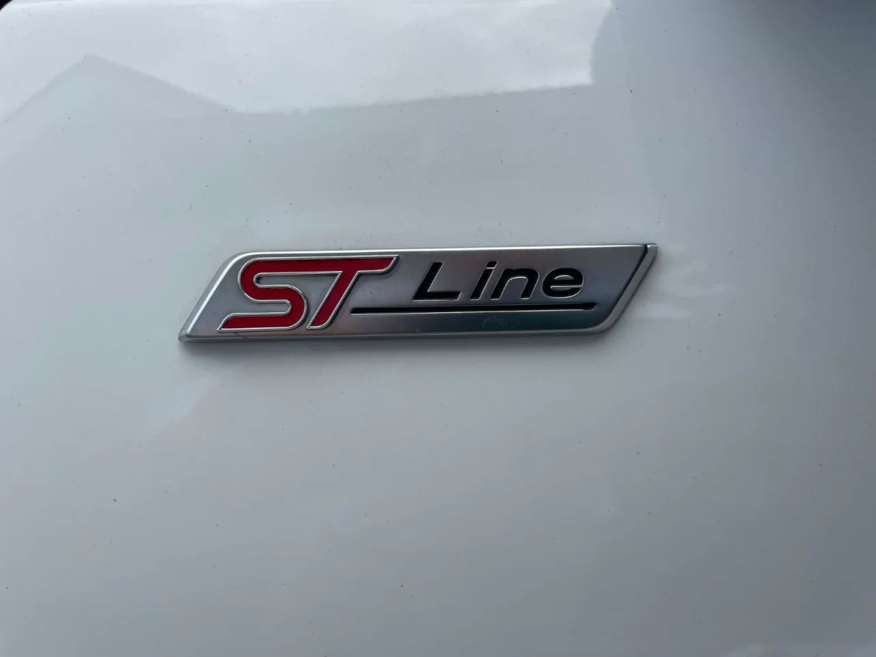 Ford Kuga St-Line X 2.5 Duratec PHEV 8