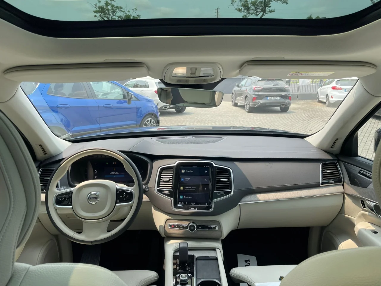 Volvo XC90 T8 Plus Dark 7Lugares - vendido 2