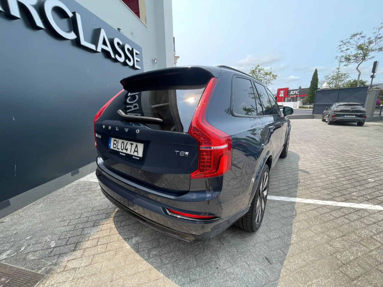 Volvo XC90 T8 Plus Dark 7Lugares - vendido 12