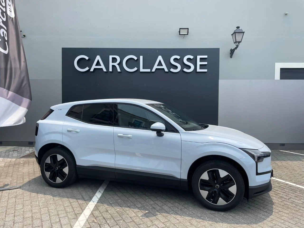 Volvo EX30 51 kWh Single Motor Core 7