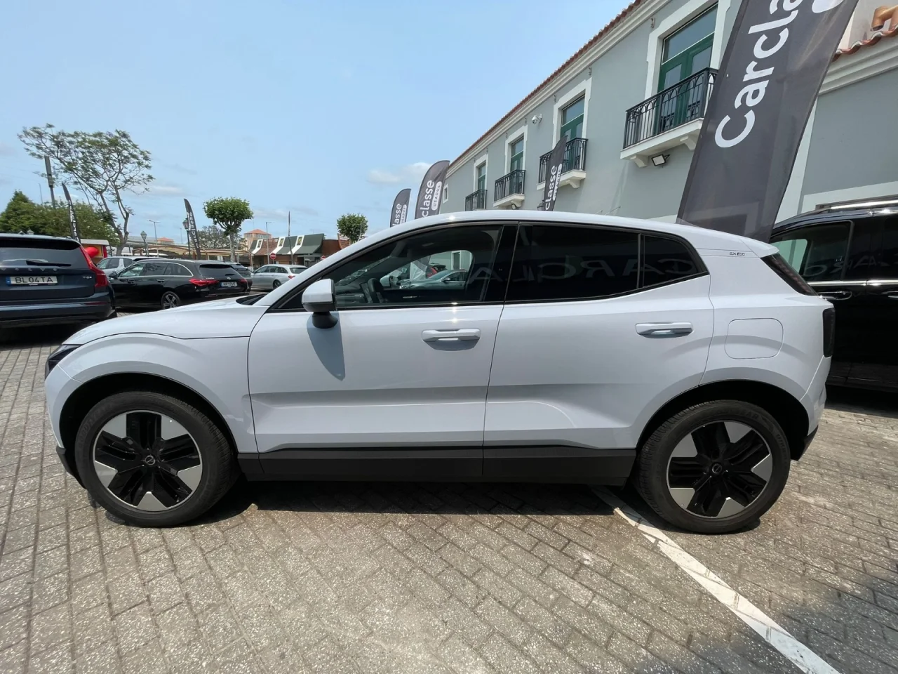 Volvo EX30 51 kWh Single Motor Core 8