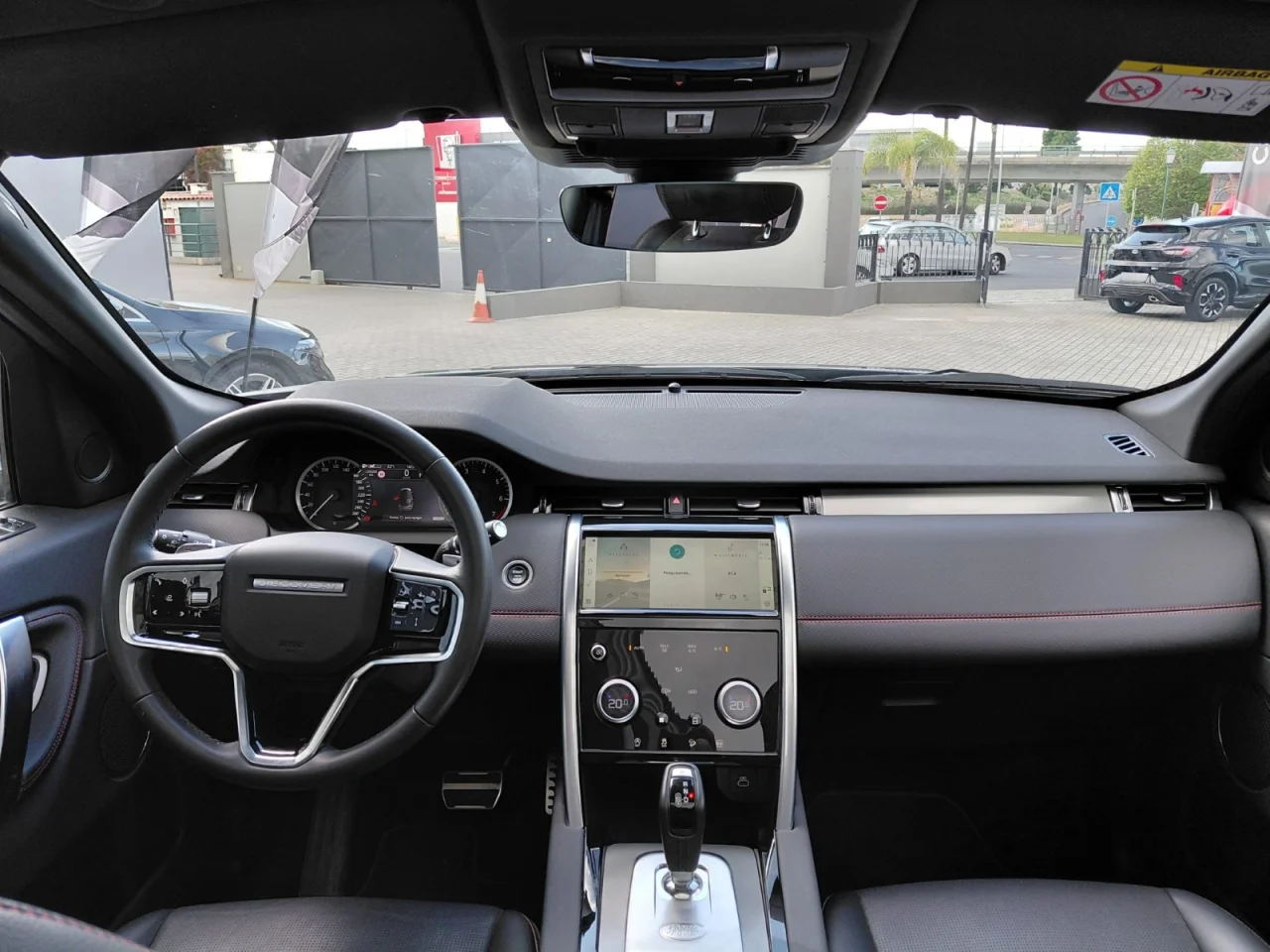 Land Rover Discovery Sport P 300 e PHEV R-Dynamic S 1