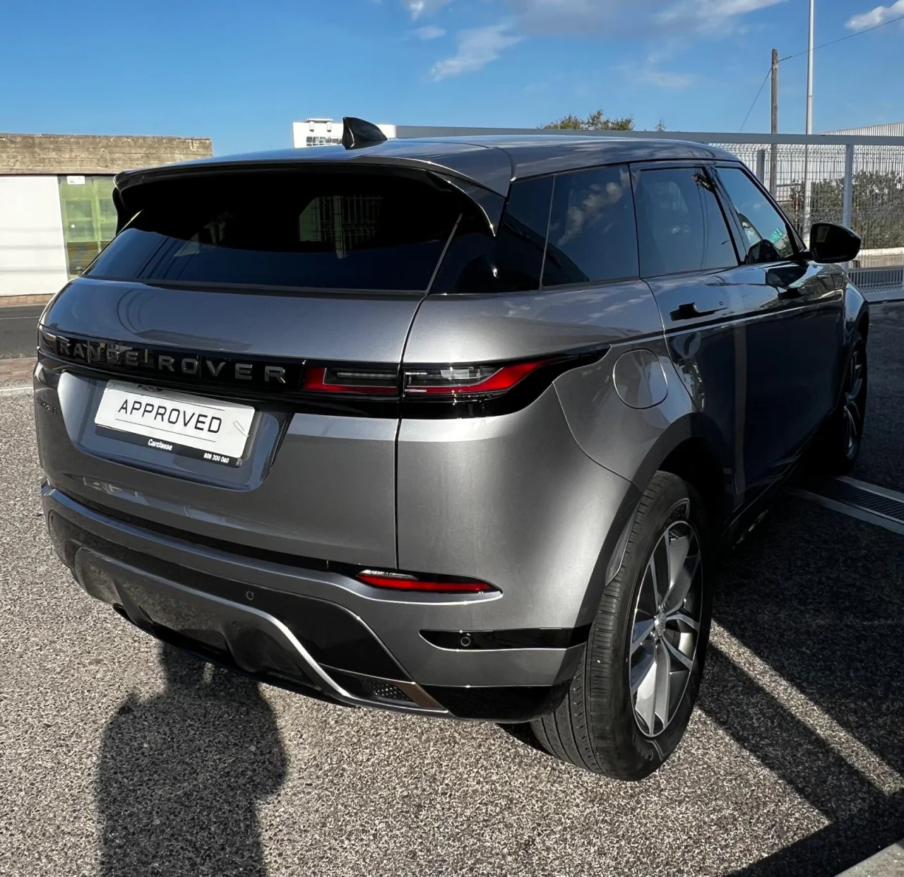 Land Rover Range Rover Evoque 1.5 P300e AWD Dynamic SE 3