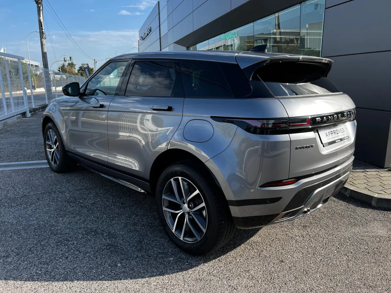 Land Rover Range Rover Evoque 1.5 P300e AWD Dynamic SE 4