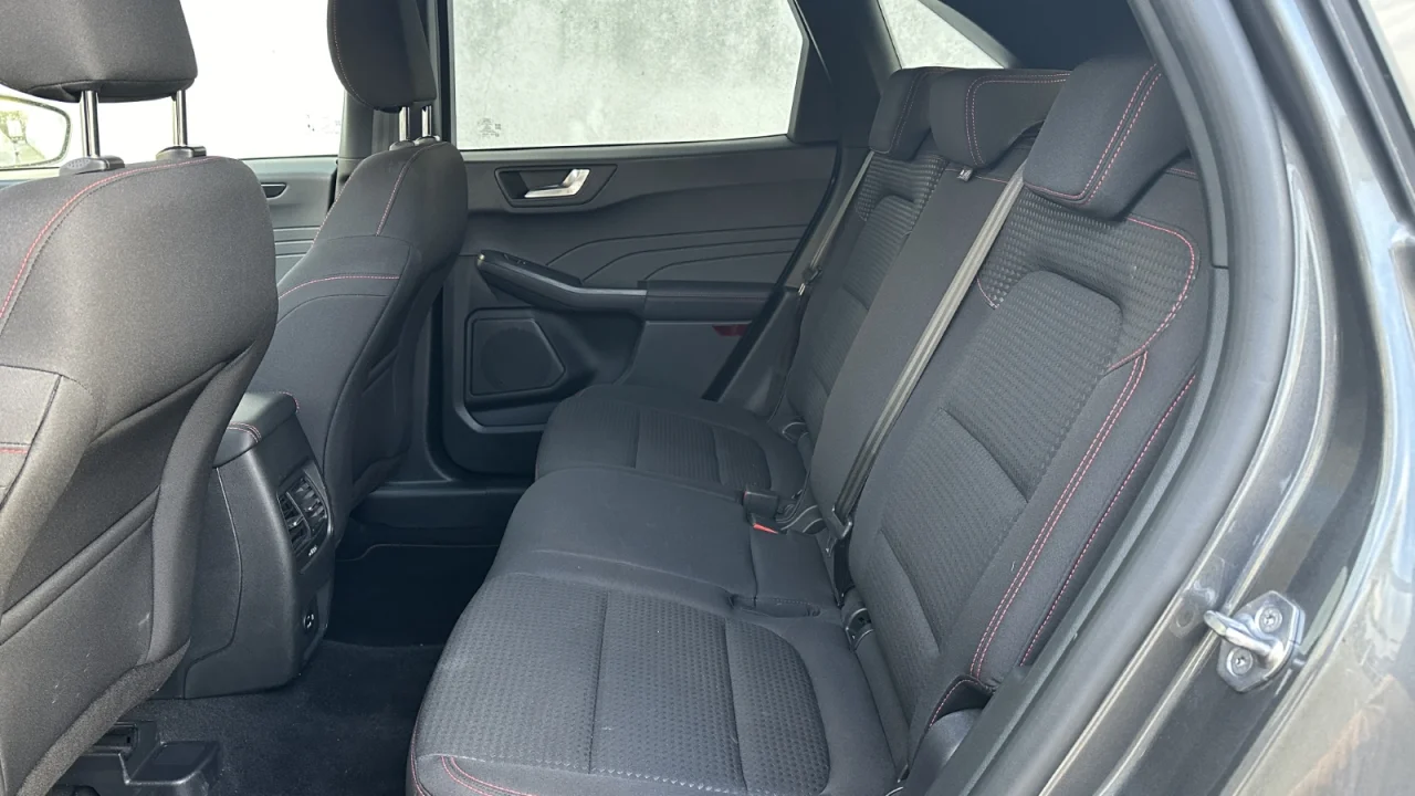 Ford Kuga St Line 1.5 TDCi EcoBlue 3