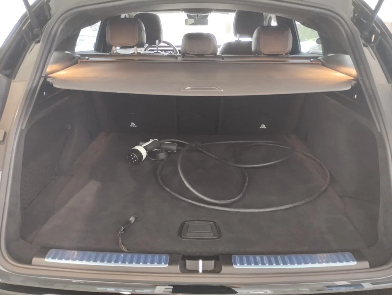 Mercedes EQC 400 4 Matic 13