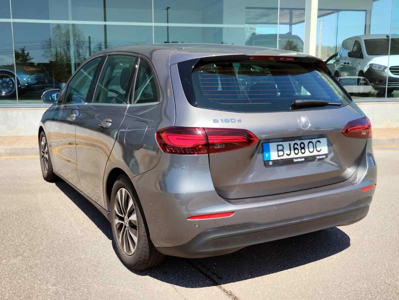 Mercedes Classe B 180d Advanced - vendido 7