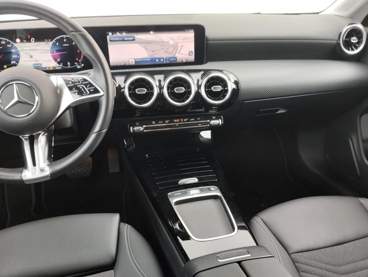 Mercedes Classe CLA 180d Shooting Brake Advanced 2