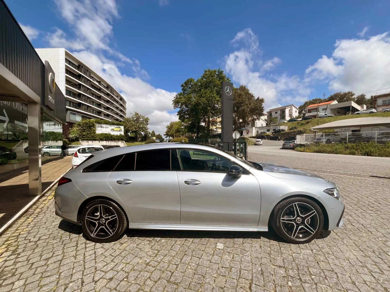 Mercedes Classe CLA 180d Shooting Brake AMG Advanced Plus 6