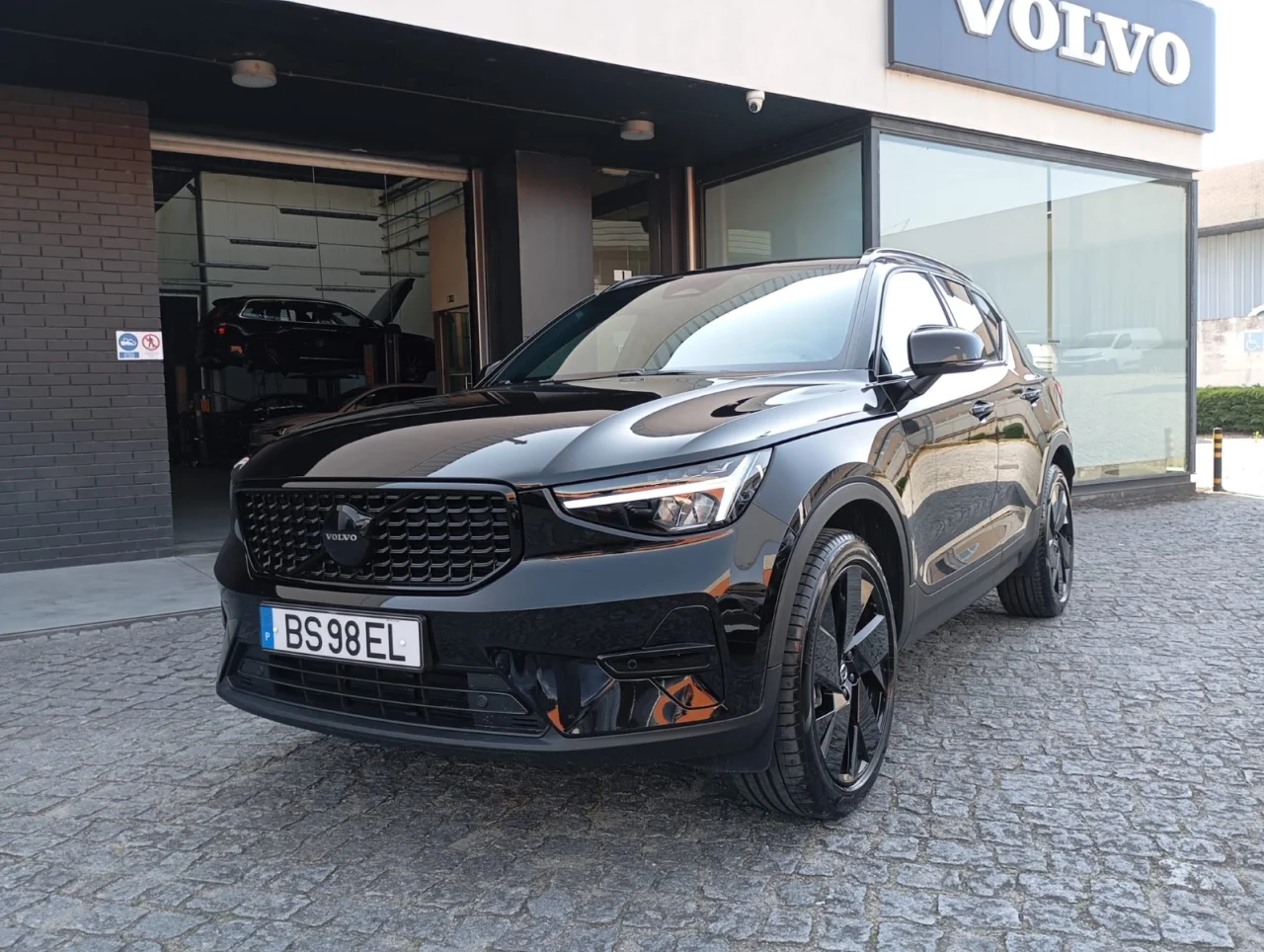Volvo XC40 B3 Black Edition