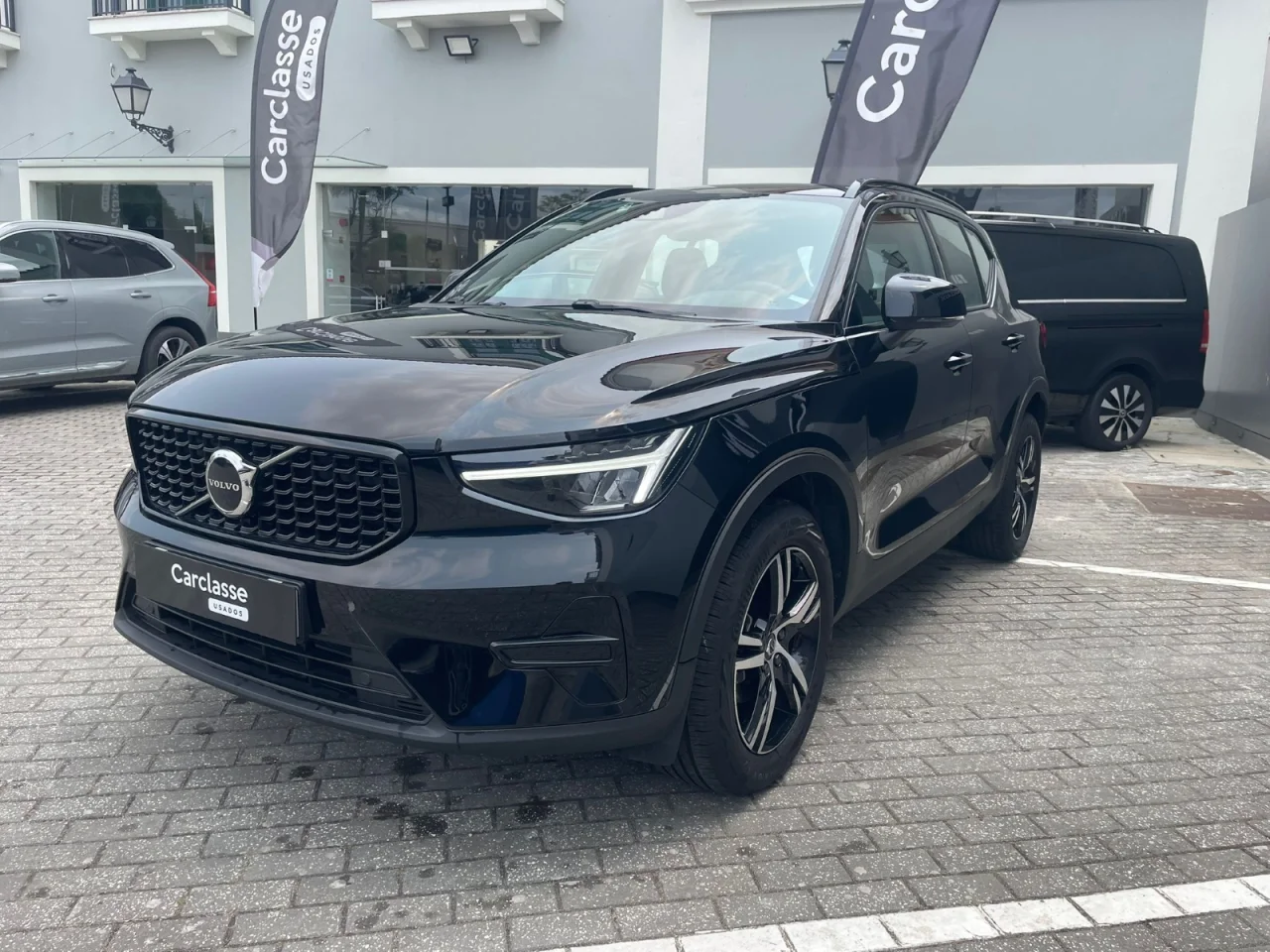 Volvo XC40 T2 Plus Dark Auto