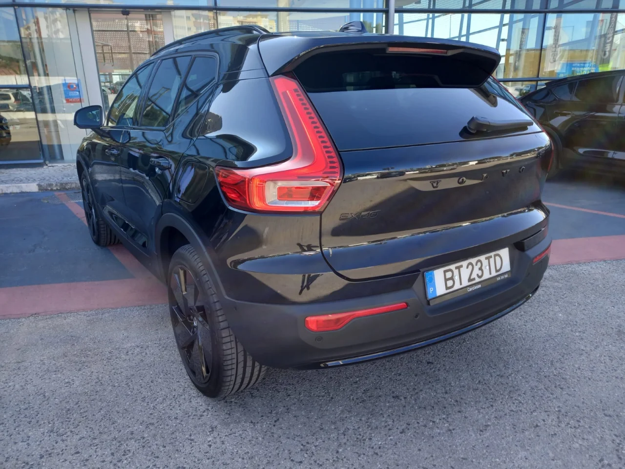 Volvo EX40 Black Edition Extended Range 5