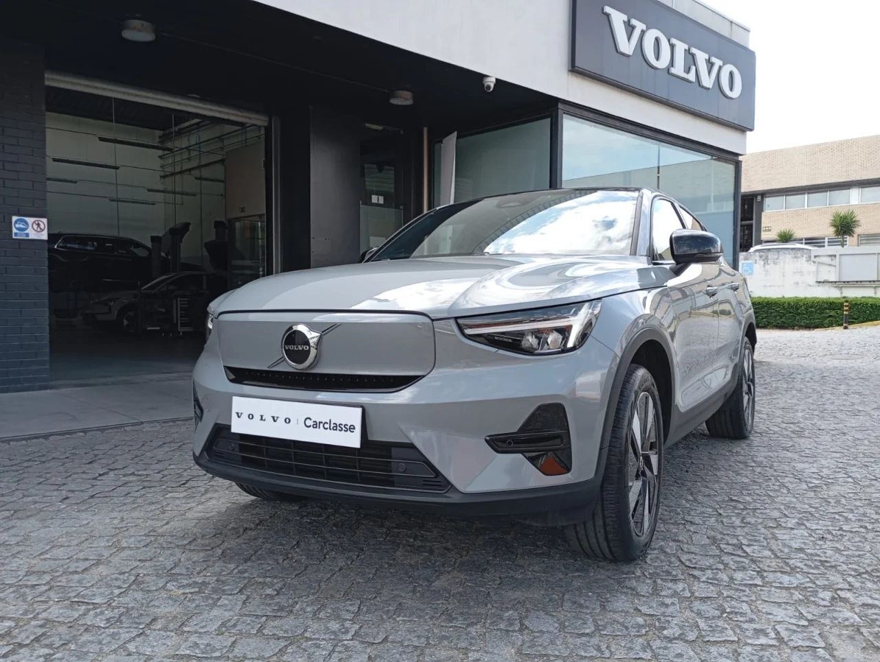 Volvo C40 Core Recharge Single Motor Elétrico