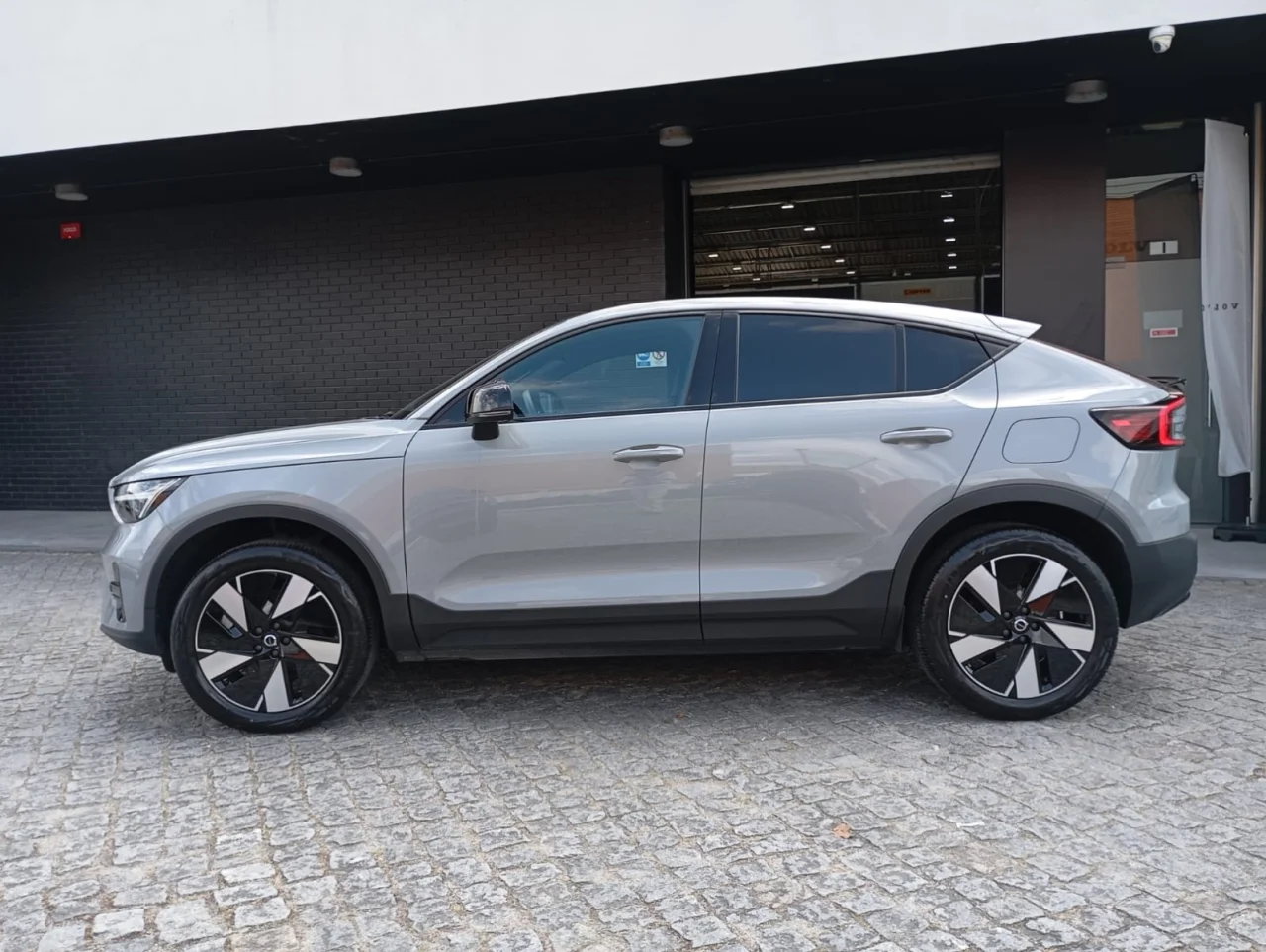 Volvo C40 Core Recharge Single Motor Elétrico 6