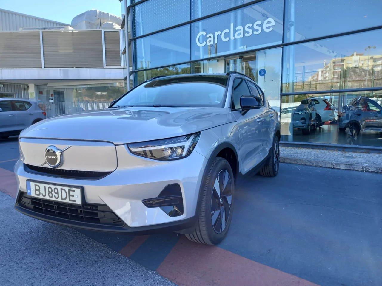 Volvo XC40 Recharge Single Motor Extended Range  Core