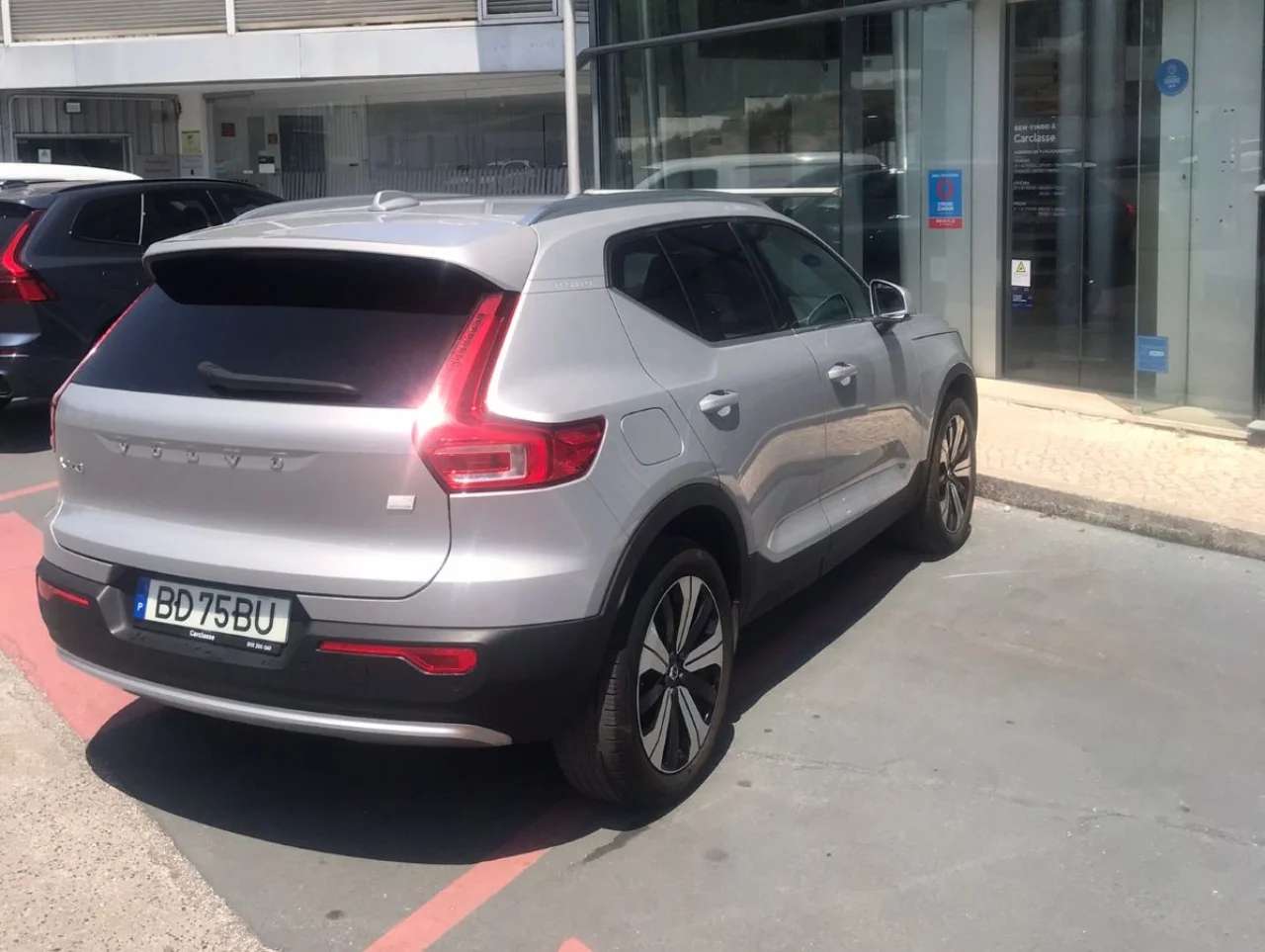 Volvo XC40 Recharge T4 Core Bright 2