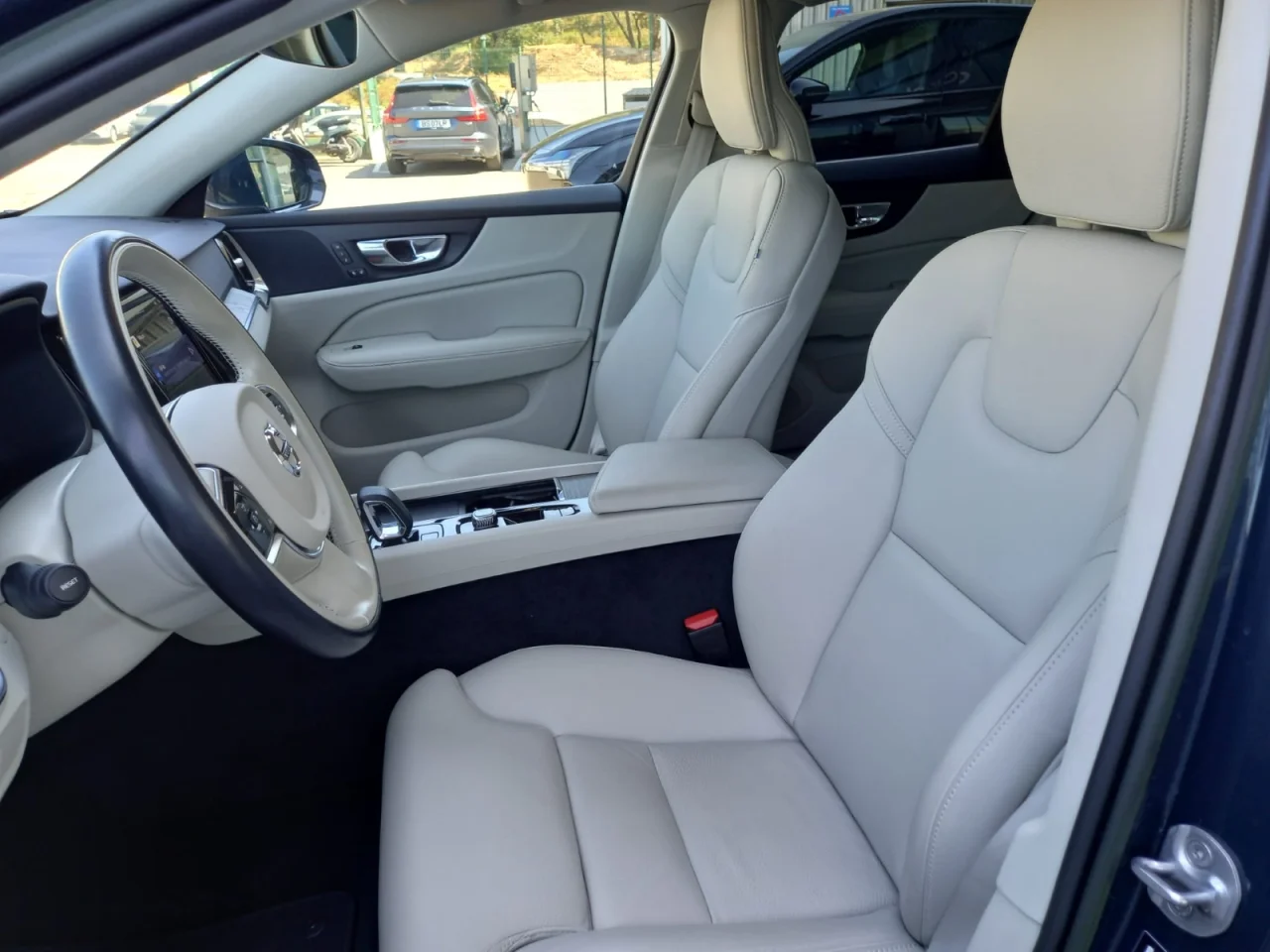 Volvo V60 Plus Bright 2