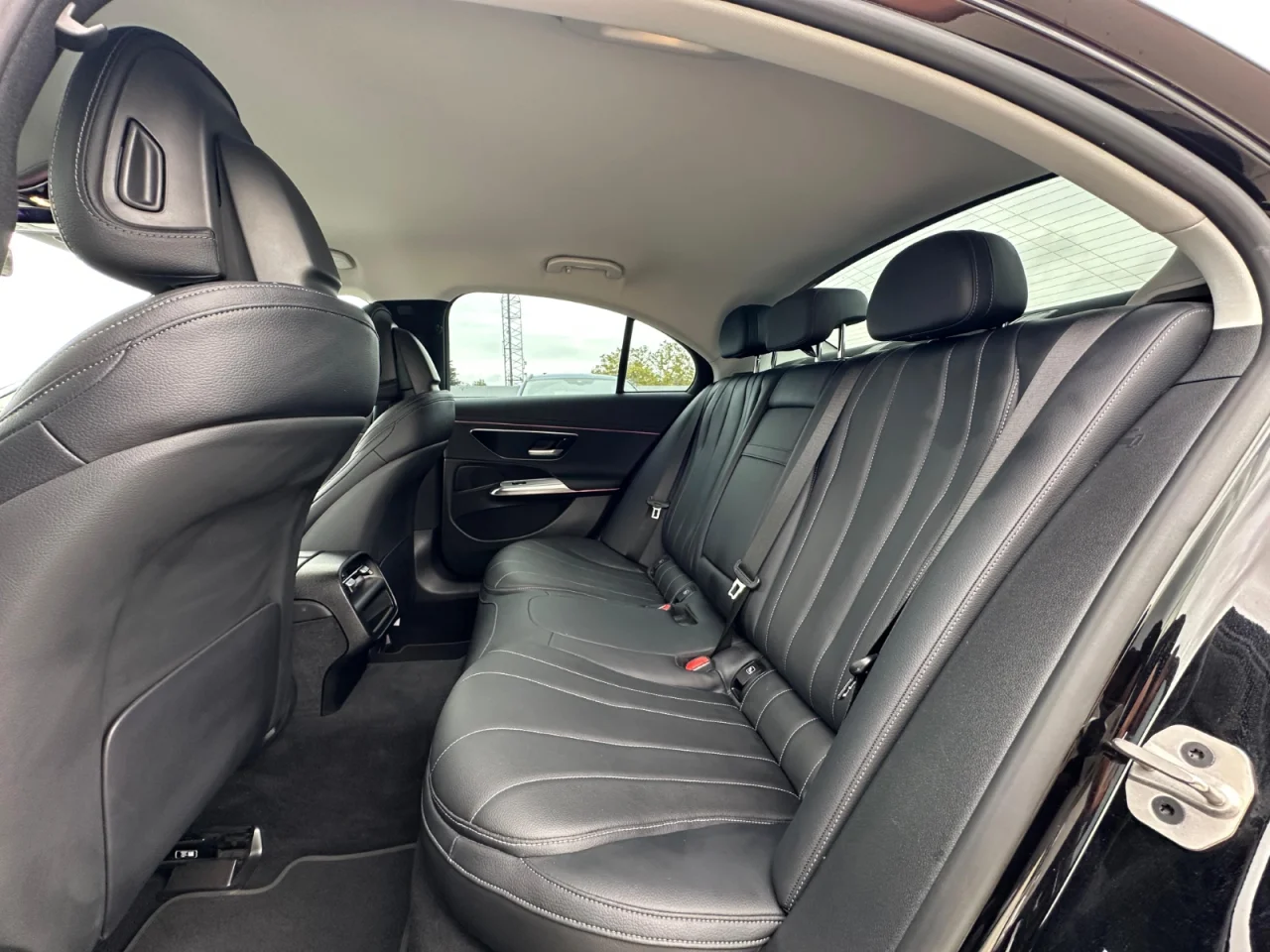 Mercedes Classe E 300e Avantgarde Advanced Limousine 3