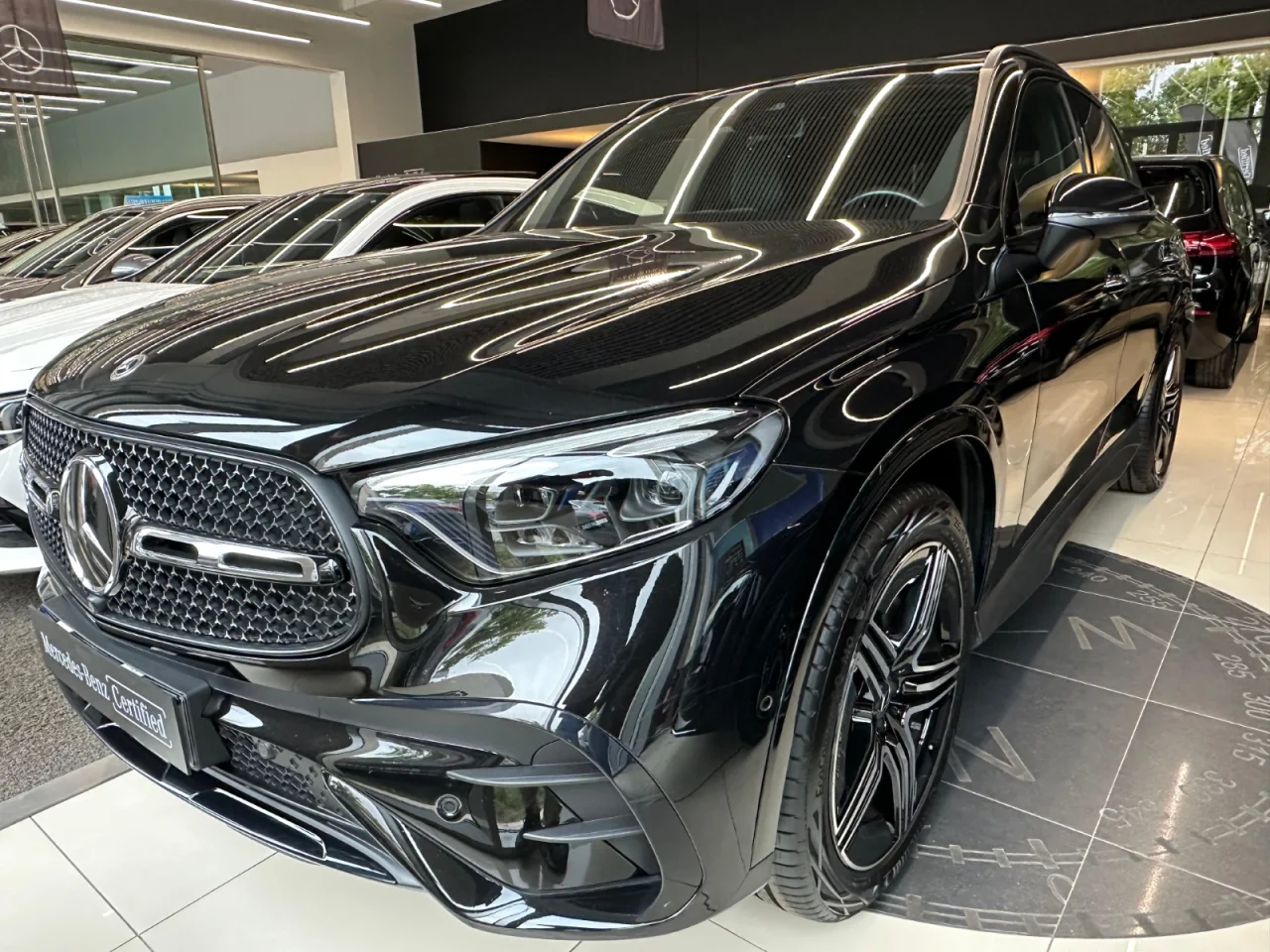 SUV