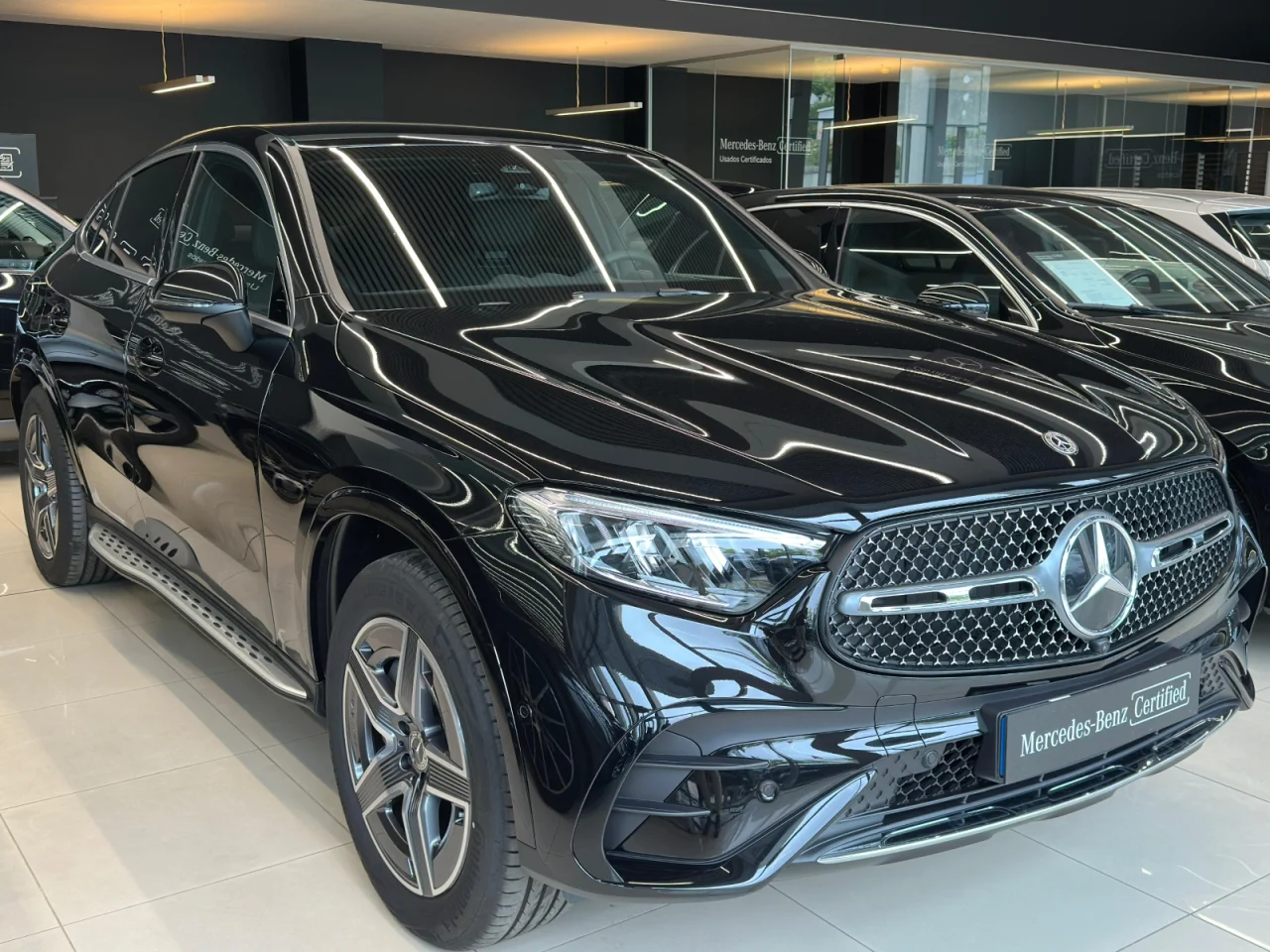 SUV