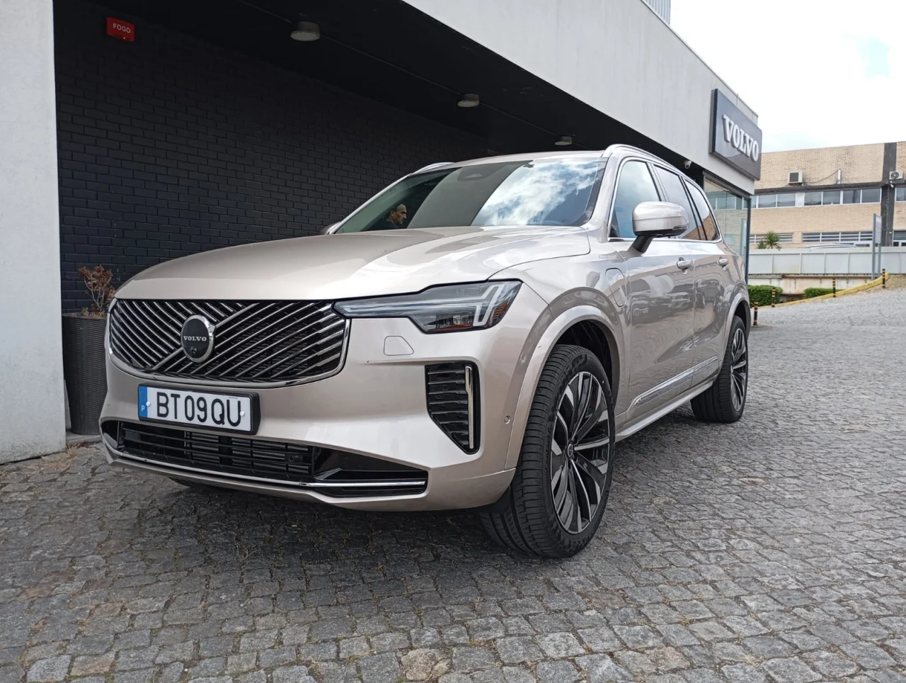 Volvo XC90 T8 Plus Bright