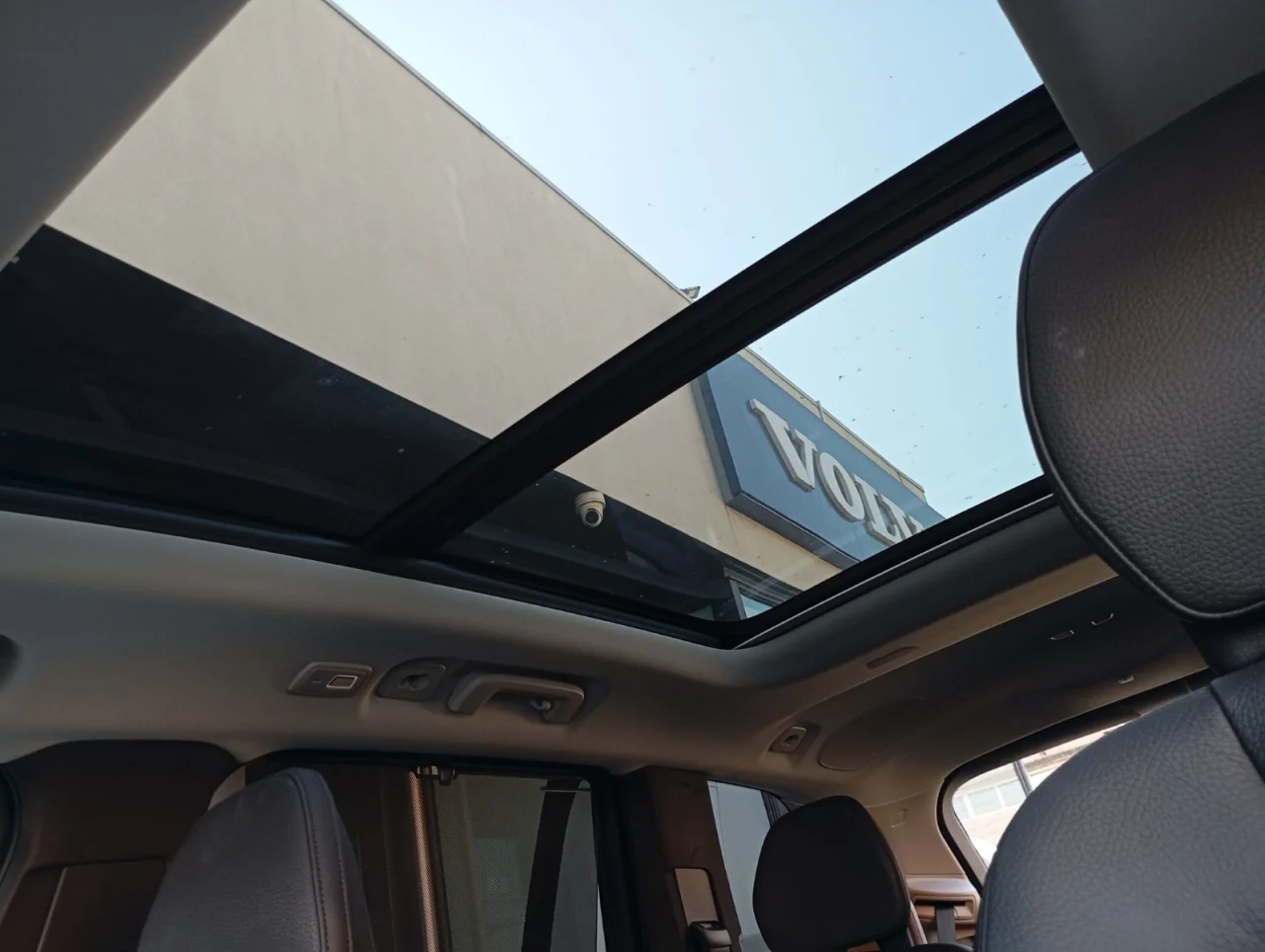 Volvo XC90 T8 Plus Dark 7 Lugares 5