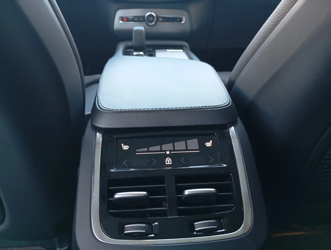 Volvo XC90 T8 Plus Dark 7 Lugares 7