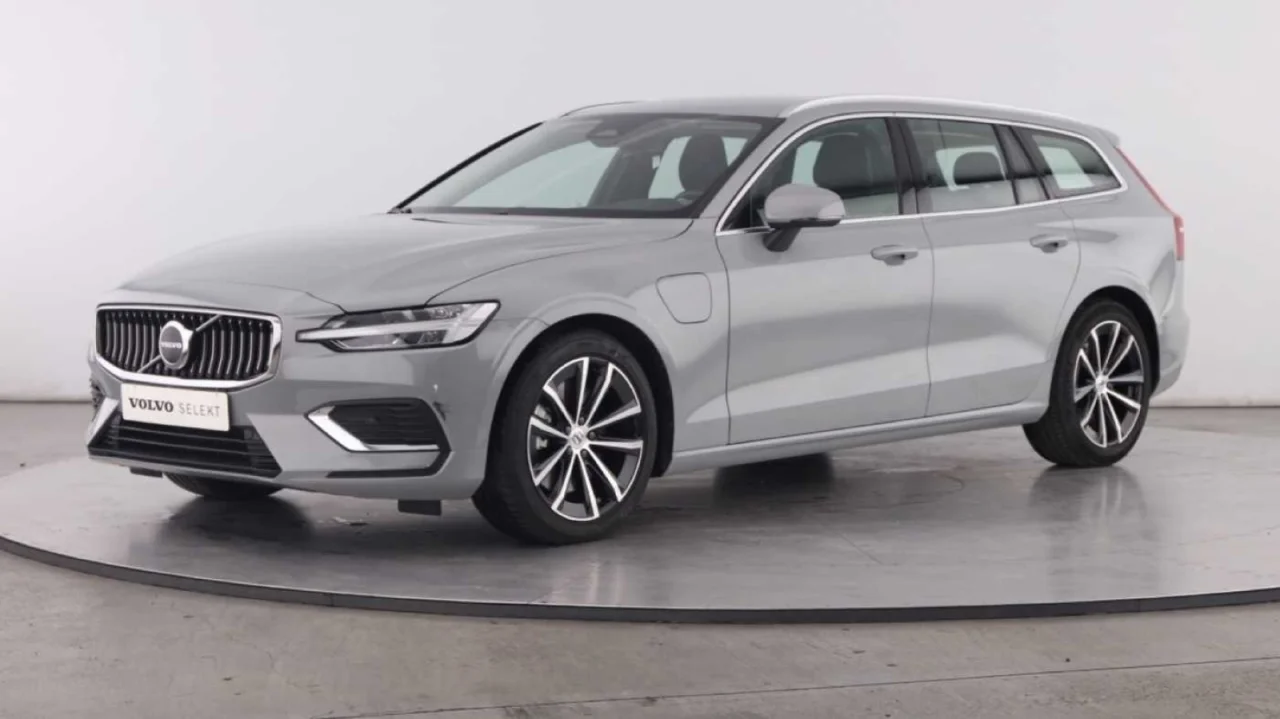 Volvo V60 Recharge T6 Essential Bright