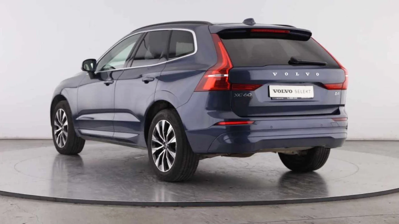 Volvo XC60 Core 6