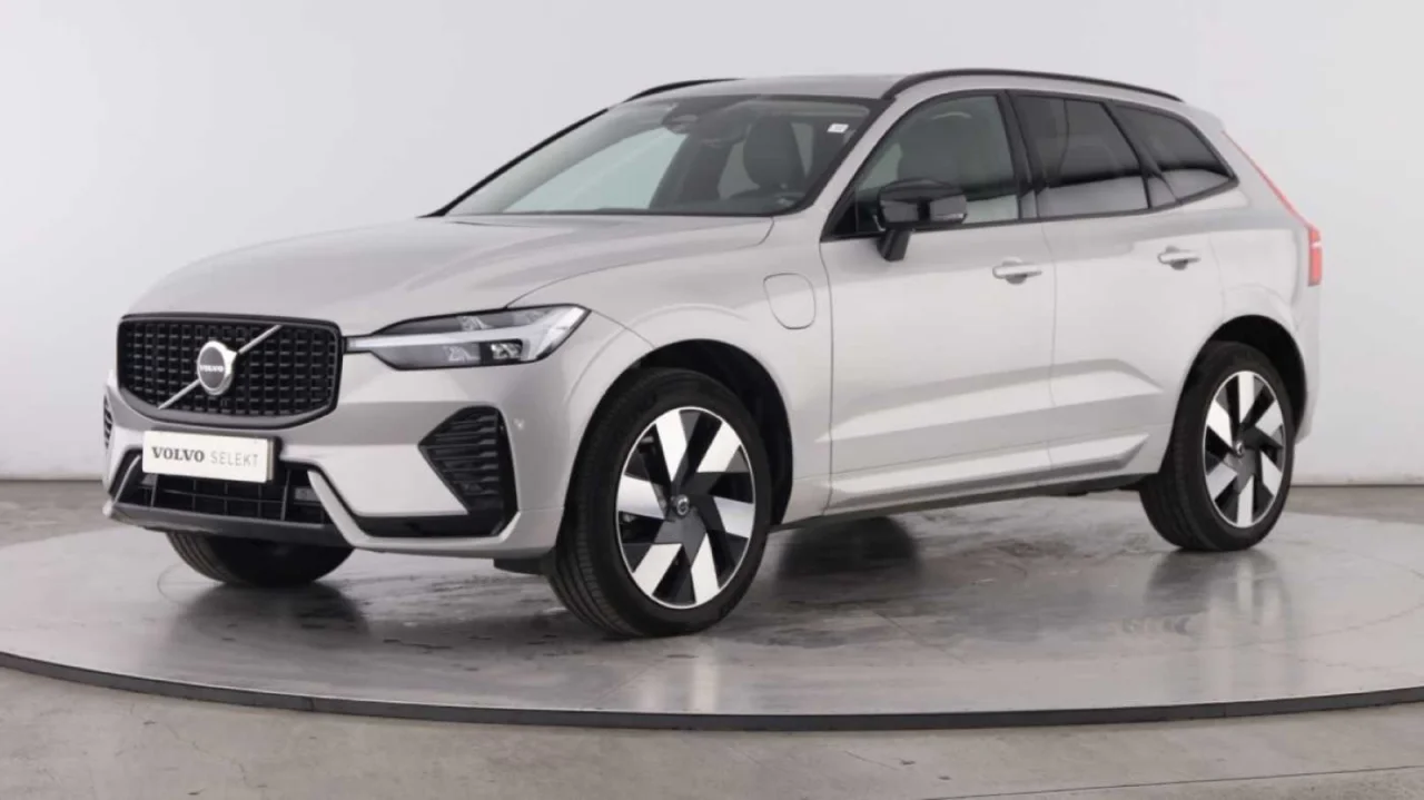 Volvo XC60 T6 Plus Dark