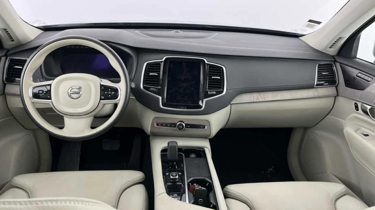 Volvo XC90 Recharge T8  Plus Bright 7 Lugares 1