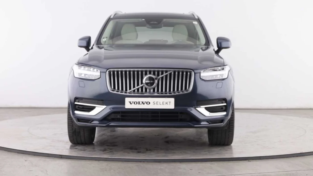 Volvo XC90 Recharge T8  Plus Bright 7 Lugares 6