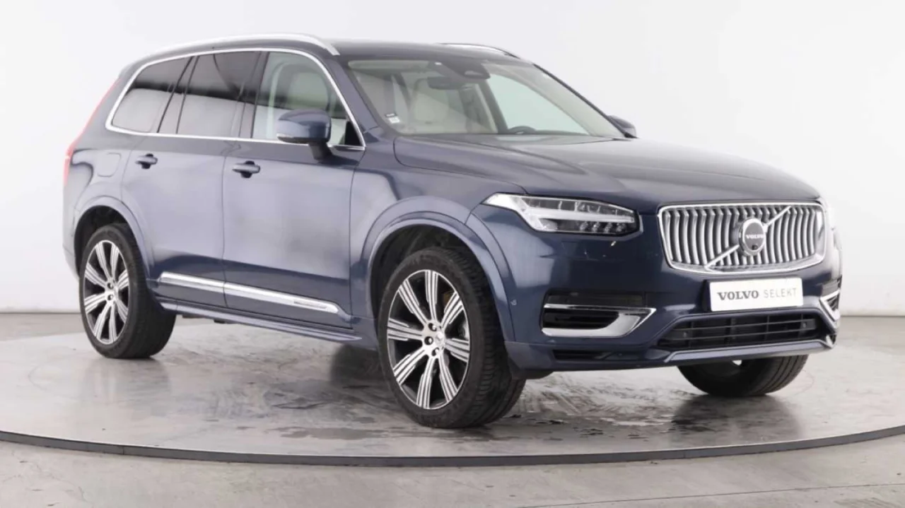 Volvo XC90 Recharge T8  Plus Bright 7 Lugares 10
