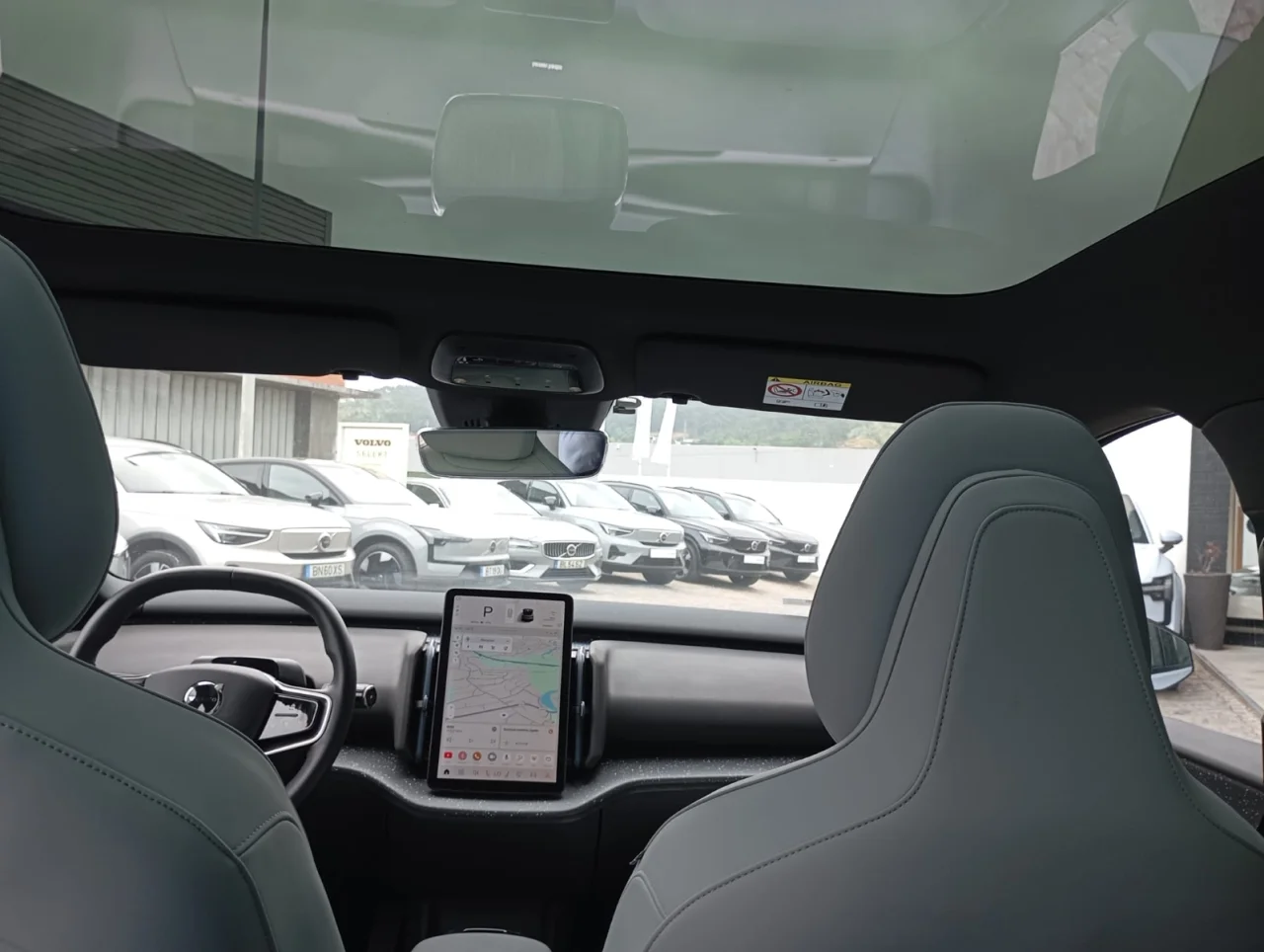 Volvo EX30 Twin Motor Performance  Ultra 6