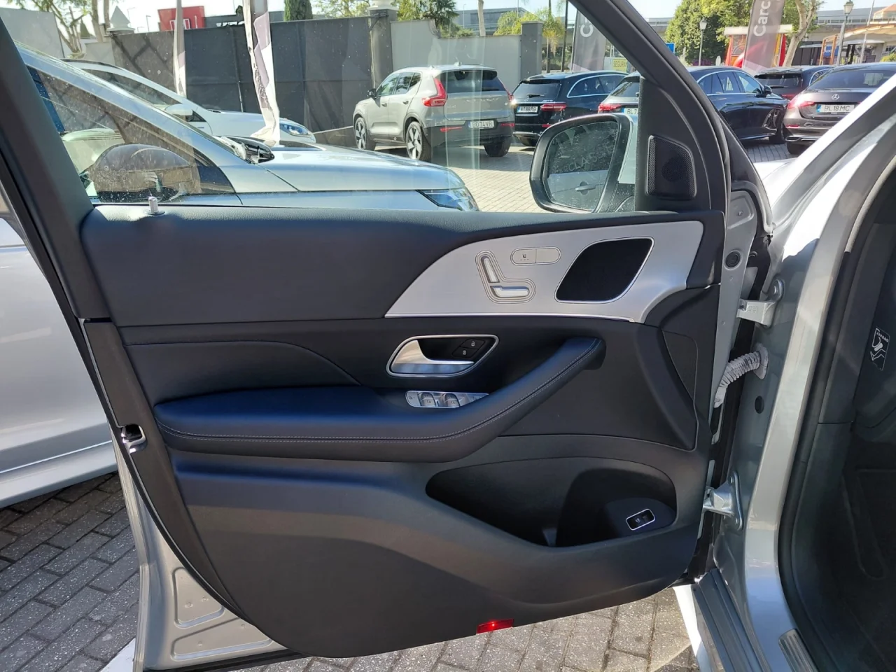Mercedes Classe GLE 300d AMG 5