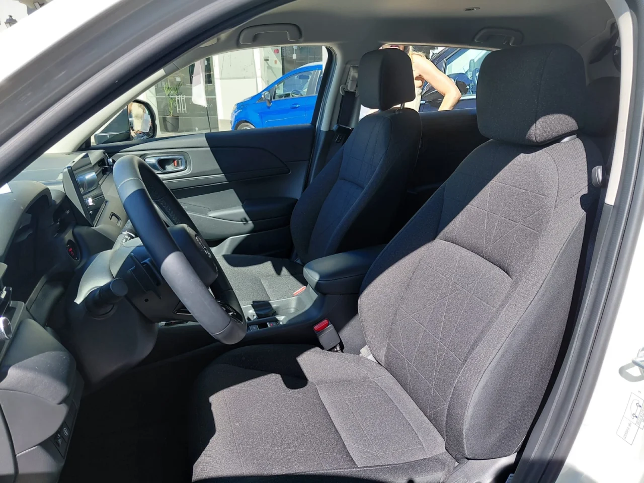 Honda HR-V 1.5 HEV Elegance 3