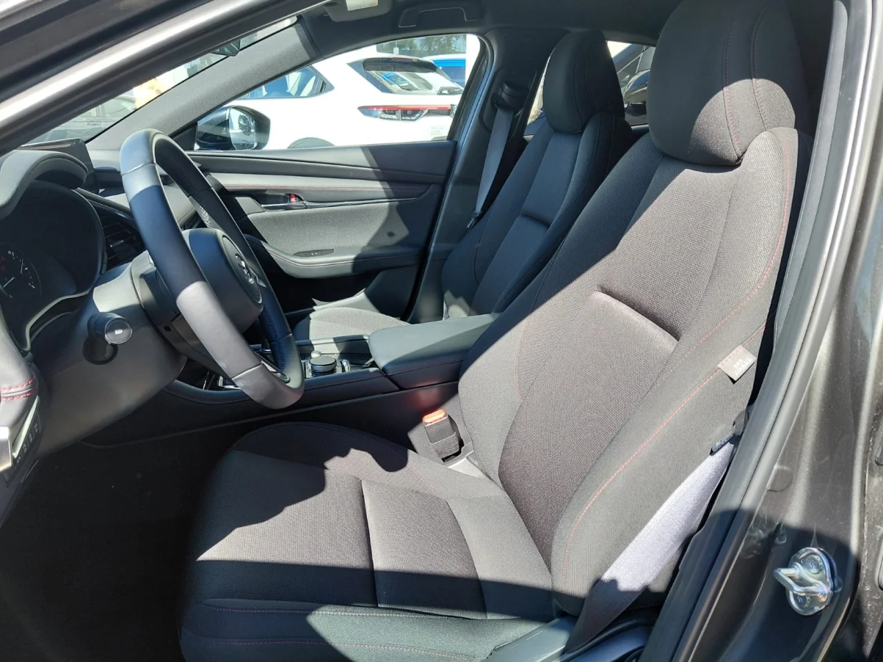 Mazda 3 e-SKYACTIV G Homura 2