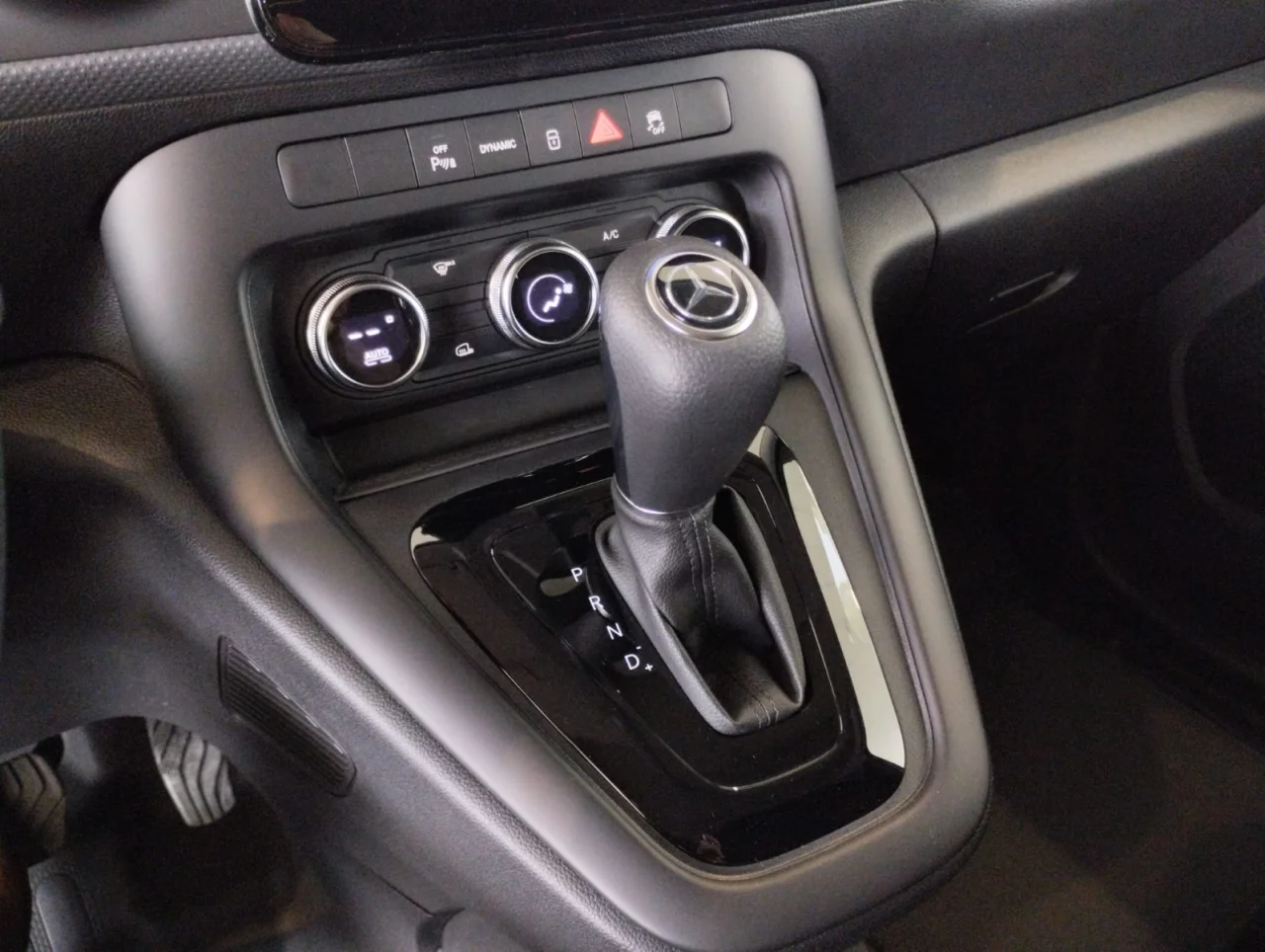 Mercedes e-Citan ( VAD ) - OFERTA WallBox 12