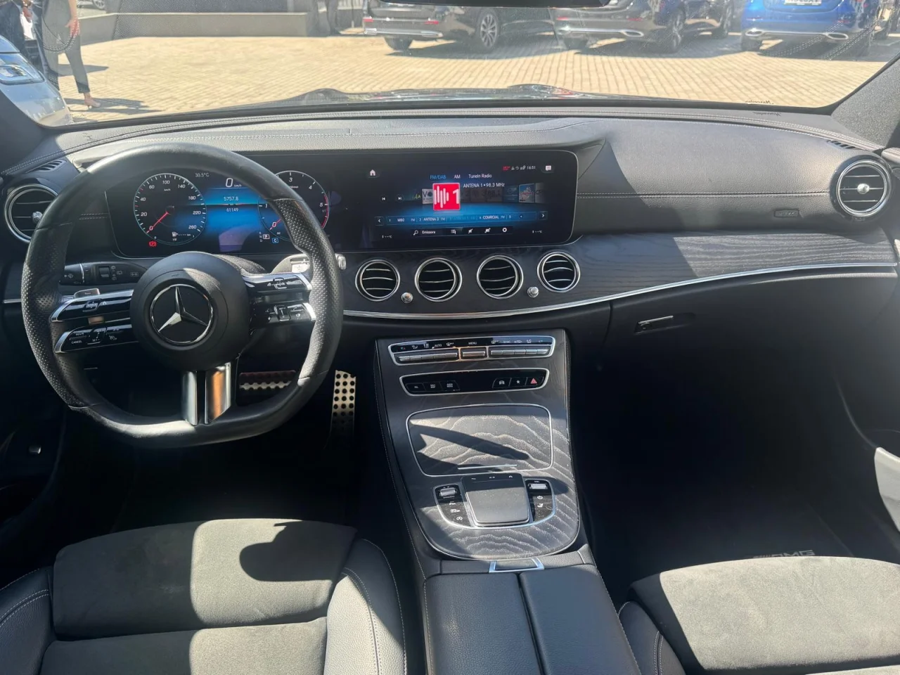 Mercedes Classe E 220d Station AMG 3