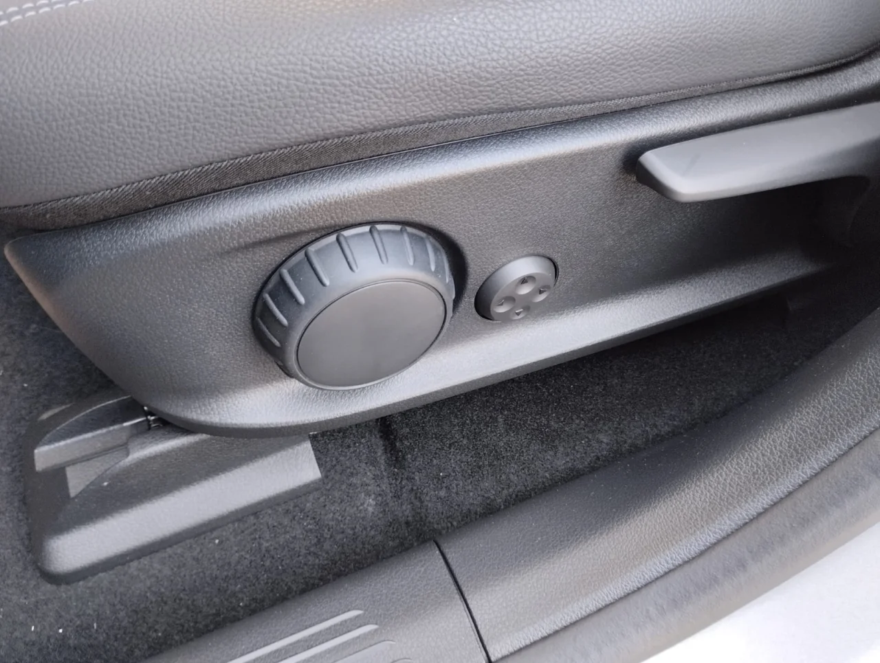 Mercedes Classe EQA 250+ Progressive Advanced 7