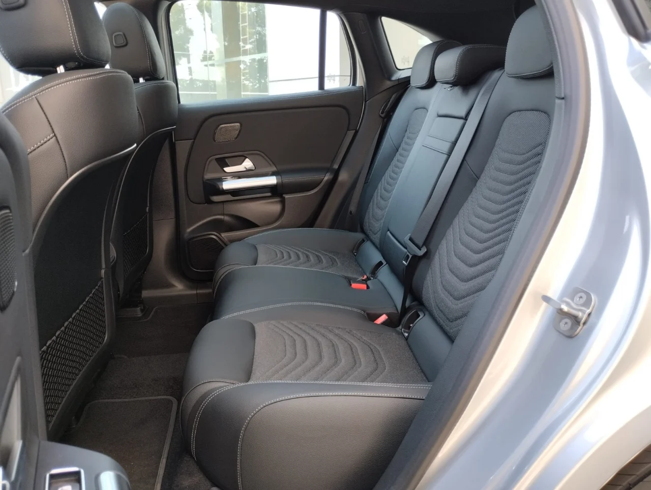 Mercedes Classe EQA 250+ Progressive Advanced 10