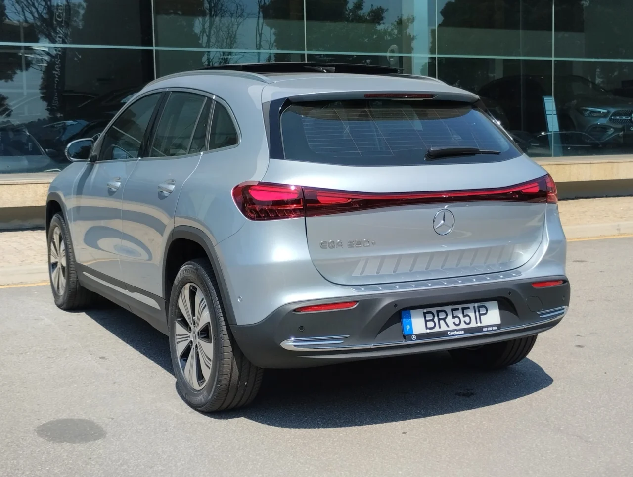 Mercedes Classe EQA 250+ Progressive Advanced 13