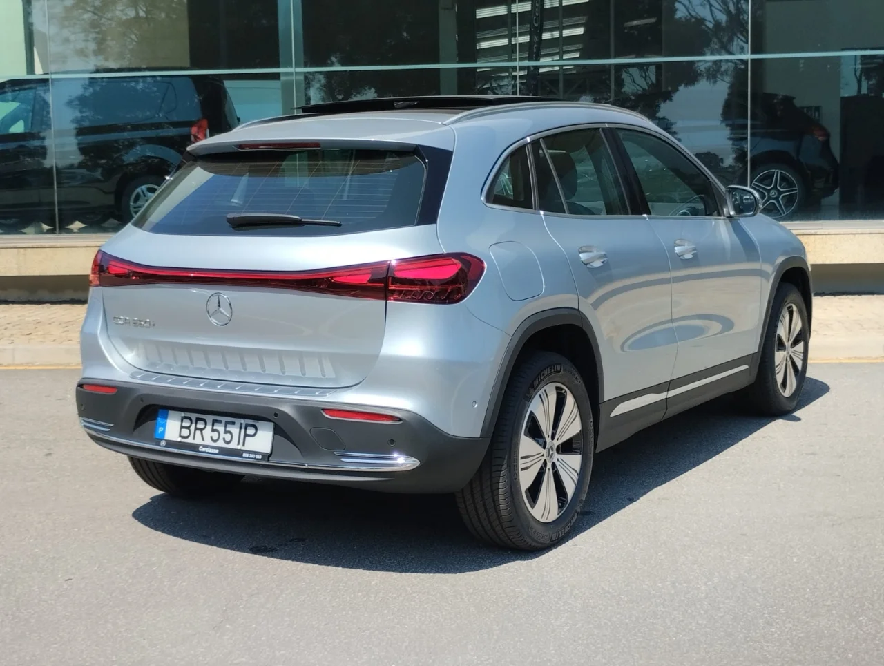 Mercedes Classe EQA 250+ Progressive Advanced 14